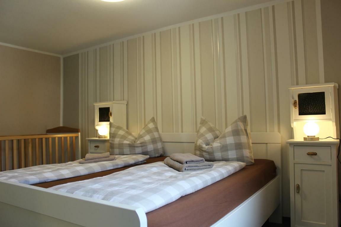 Festung Maercz Apartment Пирна Екстериор снимка